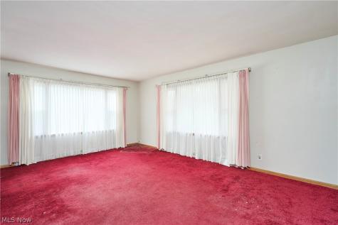 2941 Sweitzer Road Uniontown OH 44685