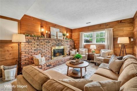 8600 Brentwood Drive Olmsted Twp OH 44138