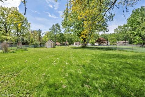 8600 Brentwood Drive Olmsted Twp OH 44138