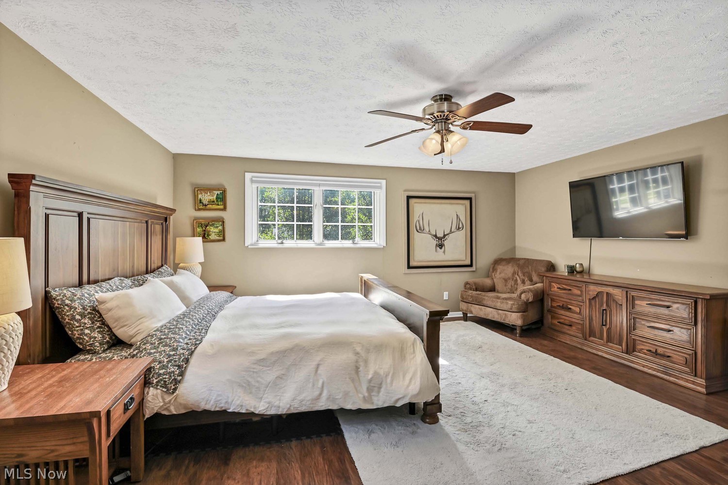 24380 Hedgewood Avenue Westlake OH 44145