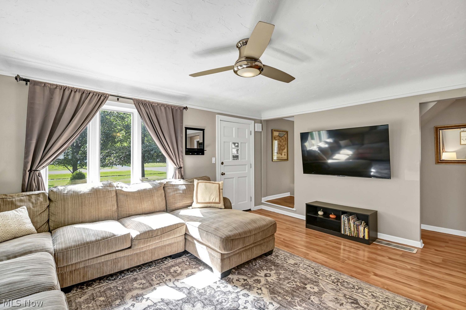 24380 Hedgewood Avenue Westlake OH 44145