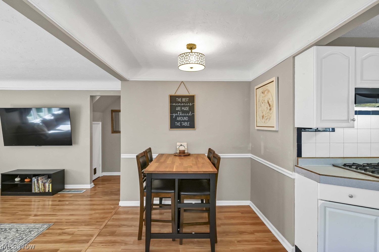 24380 Hedgewood Avenue Westlake OH 44145