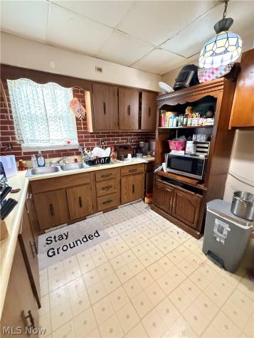 817 Rosswell Avenue Steubenville OH 43952