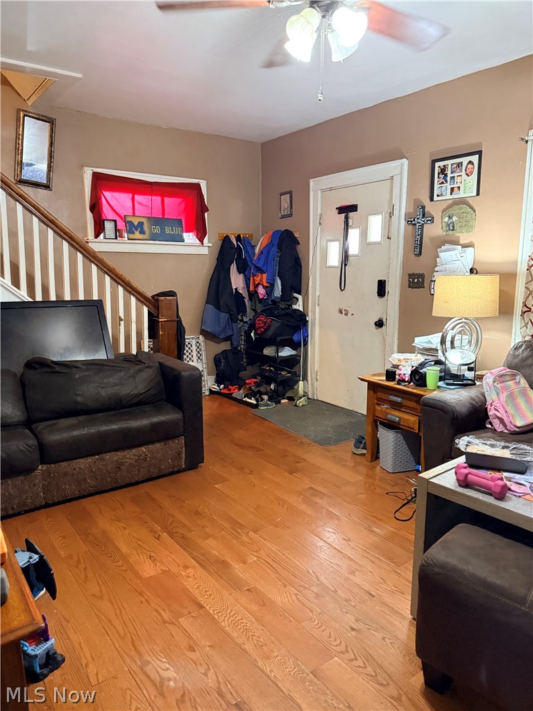 817 Rosswell Avenue Steubenville OH 43952