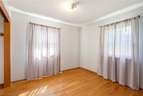 2852 Linwood Road Akron OH 44312