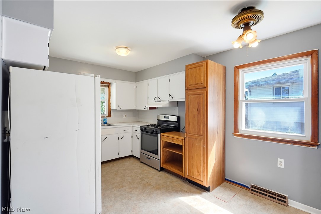 2852 Linwood Road Akron OH 44312