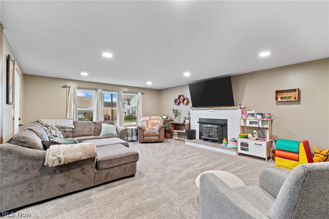 11020 Montgomery Road Kensington OH 44427