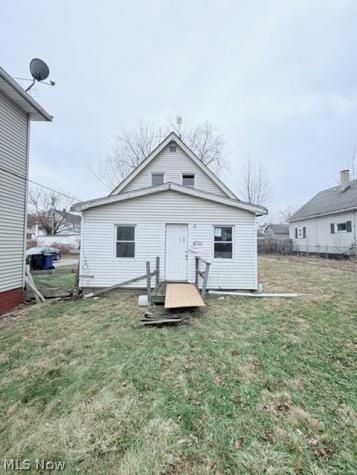 4701 Gifford Avenue Cleveland OH 44144