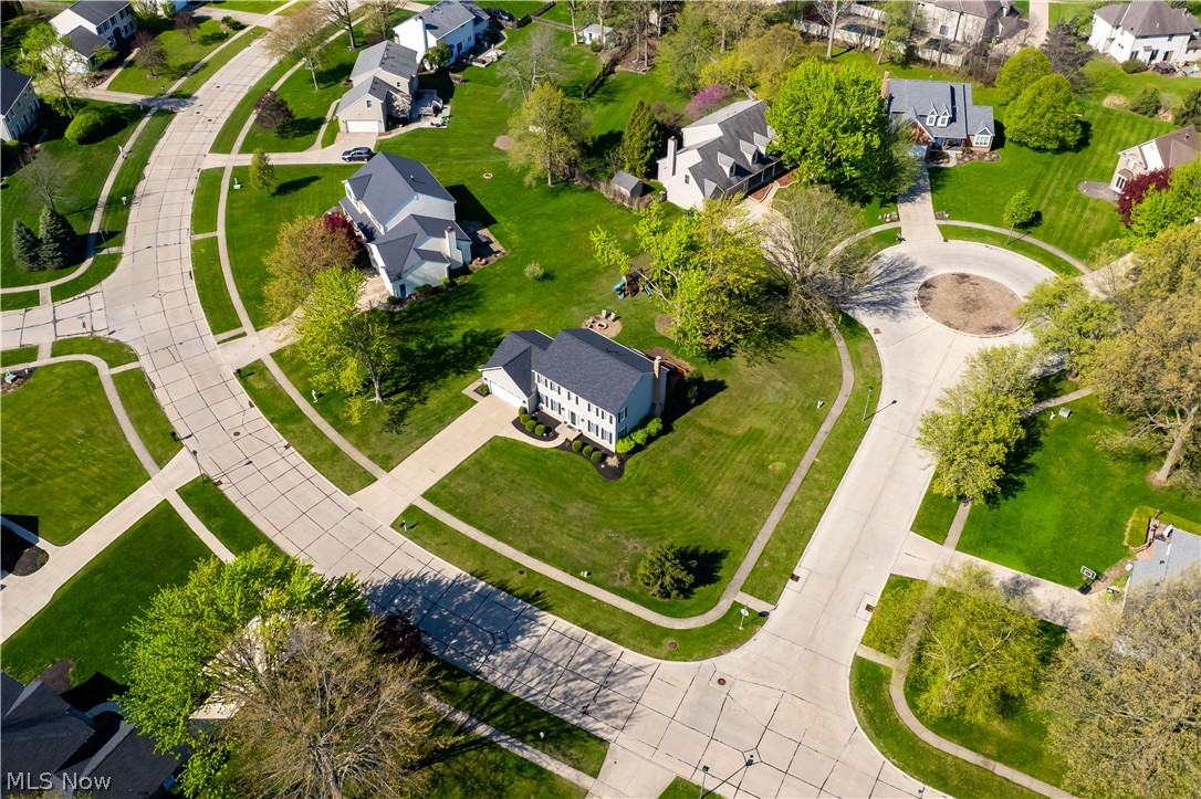718 Wedgewood Drive Avon Lake OH 44012