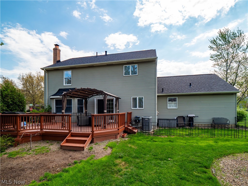 718 Wedgewood Drive Avon Lake OH 44012