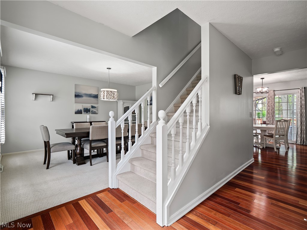 718 Wedgewood Drive Avon Lake OH 44012