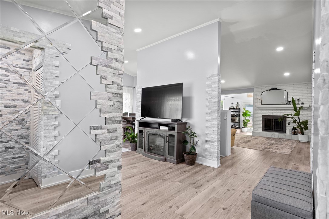 1733 Jo Ann Drive Parma OH 44134
