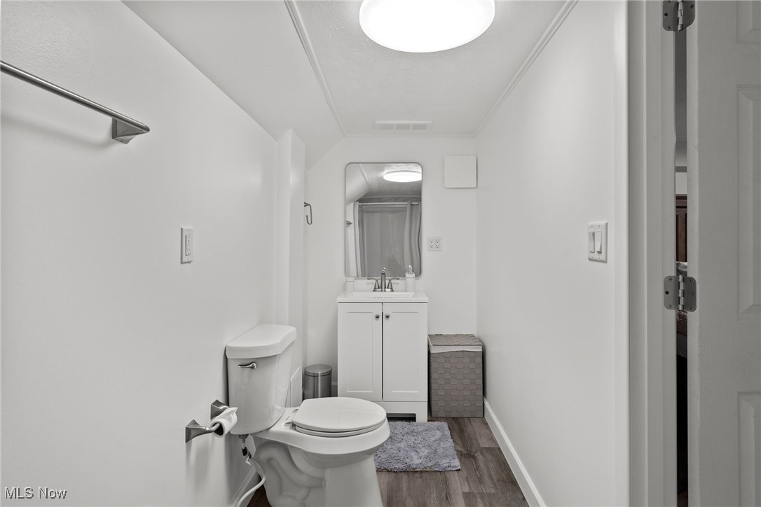 1733 Jo Ann Drive Parma OH 44134
