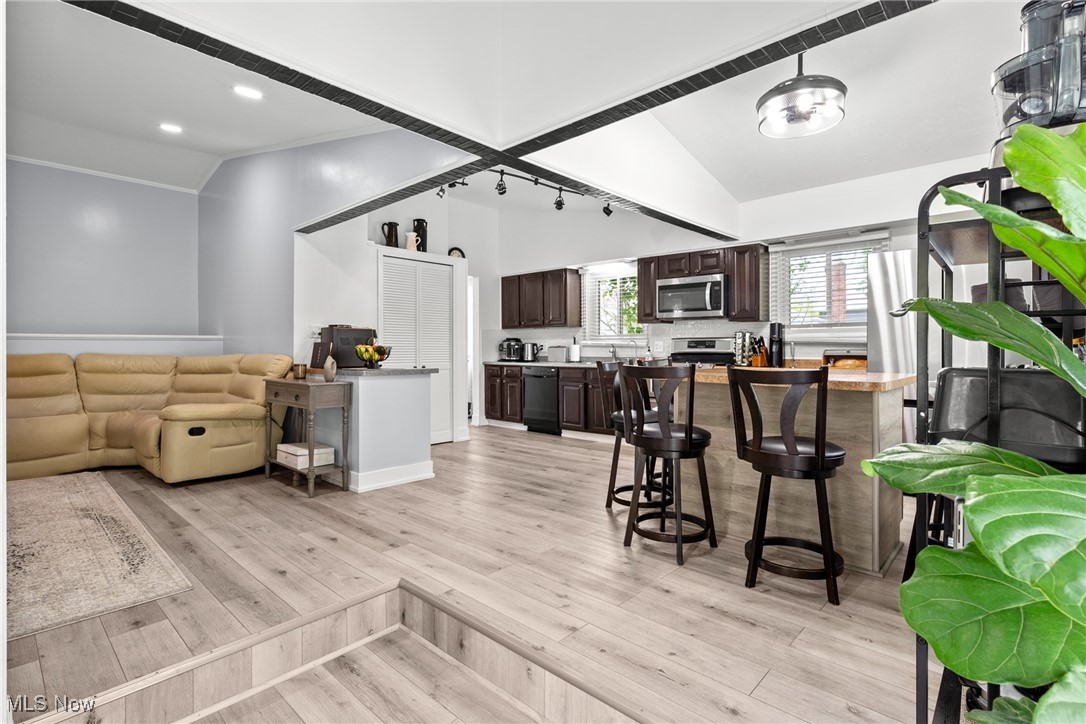 1733 Jo Ann Drive Parma OH 44134