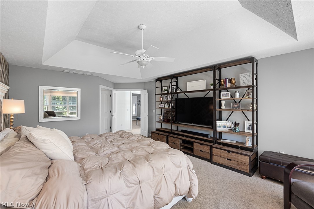 4454 Doral Drive Avon OH 44011