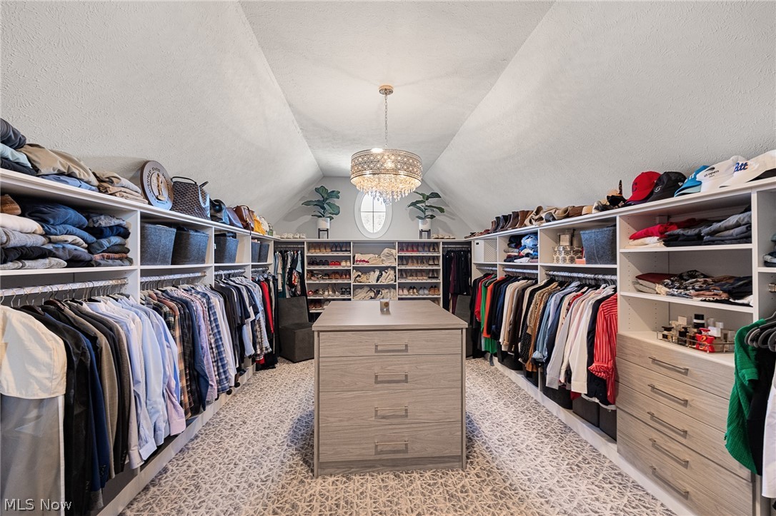 4454 Doral Drive Avon OH 44011