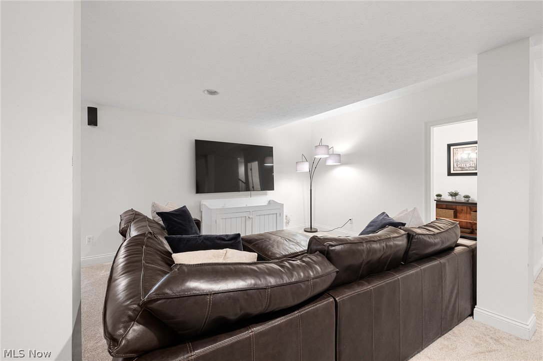4454 Doral Drive Avon OH 44011