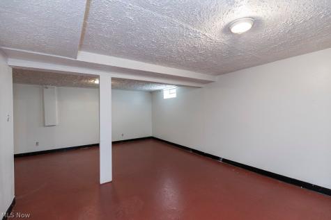 114 Sheriff Street Elyria OH 44035