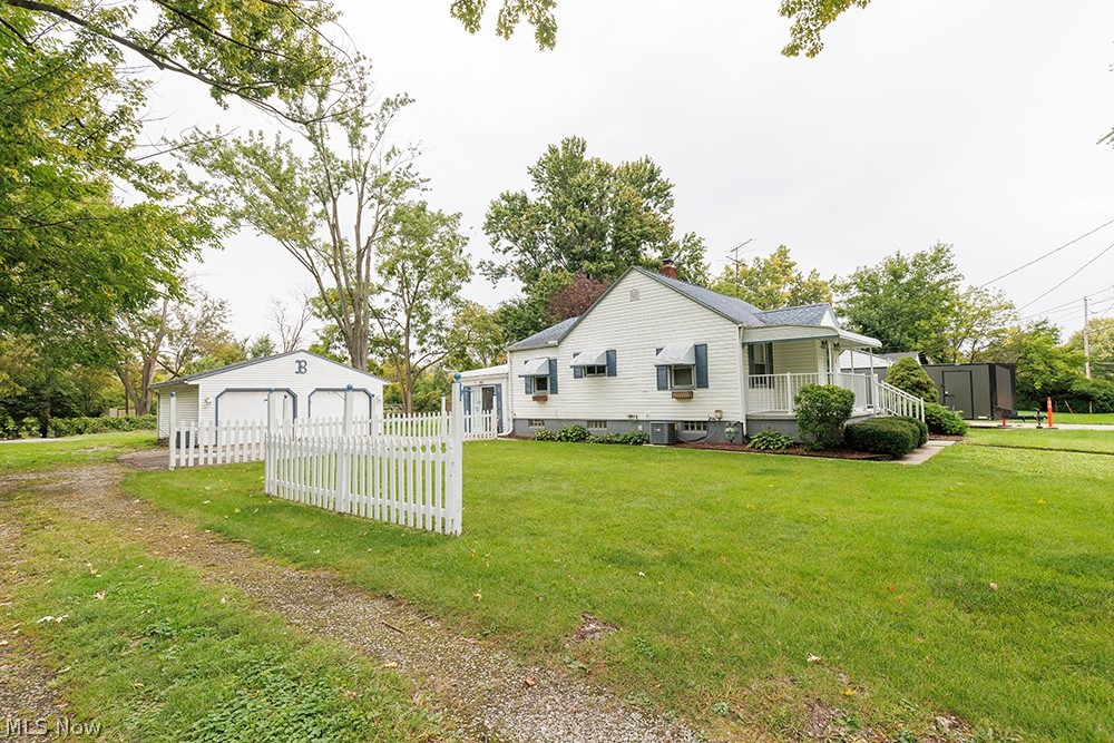 114 Sheriff Street Elyria OH 44035