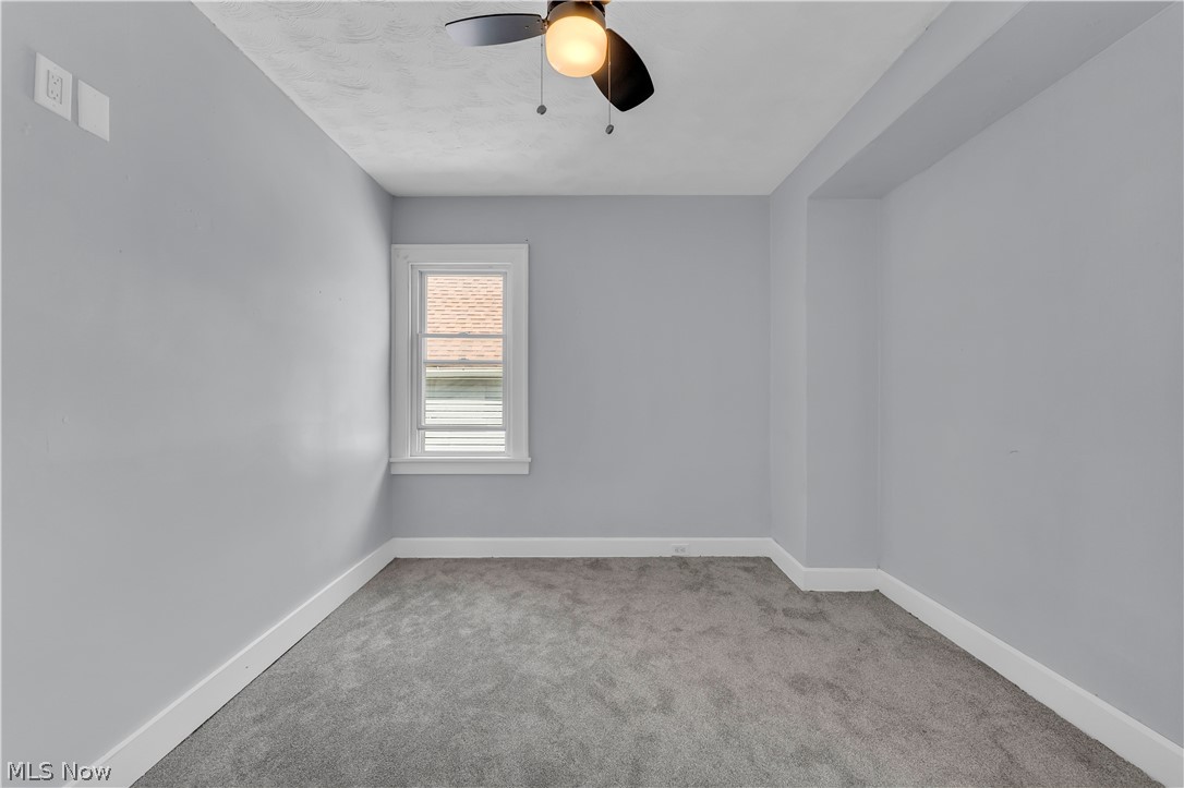 2153 W 106th Street Cleveland OH 44102