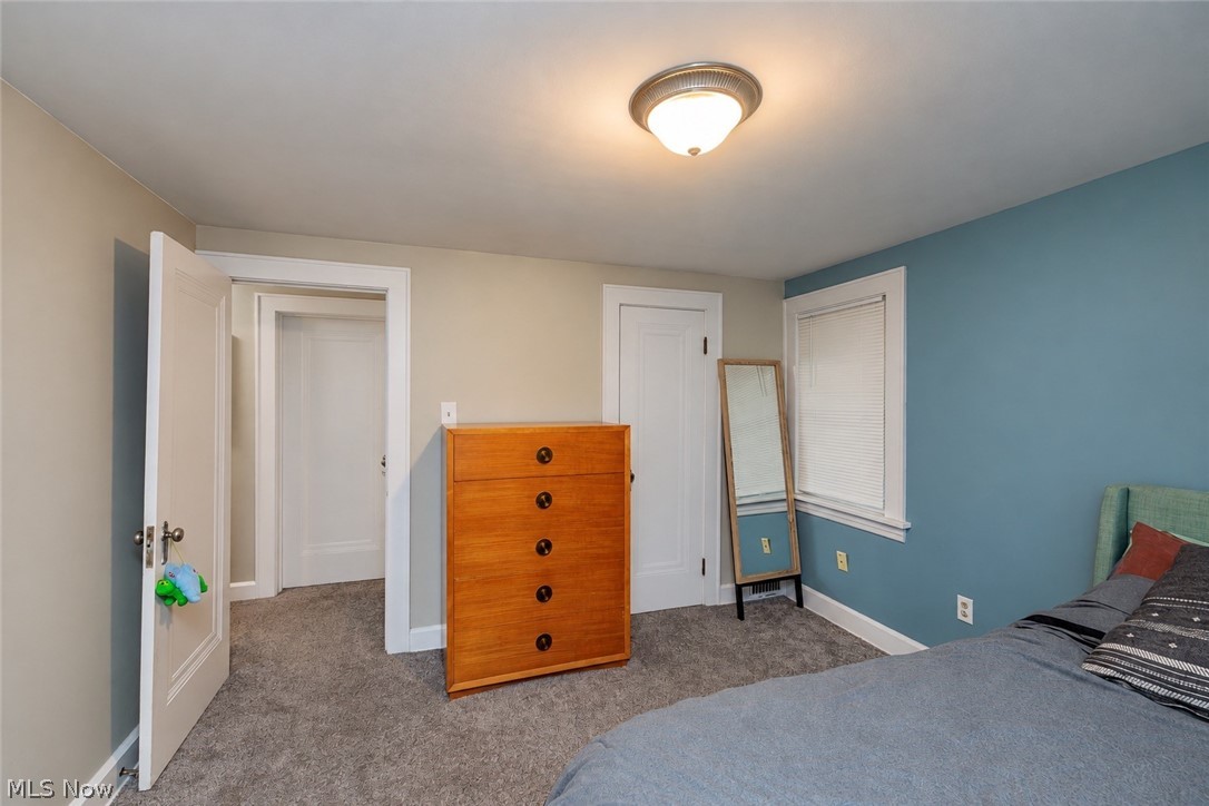 1949 Auten Drive Akron OH 44320