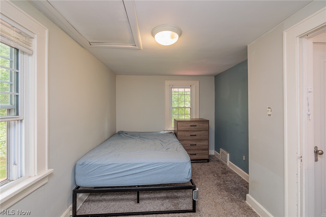 1949 Auten Drive Akron OH 44320