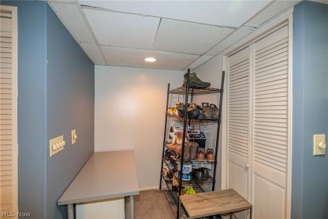 1949 Auten Drive Akron OH 44320