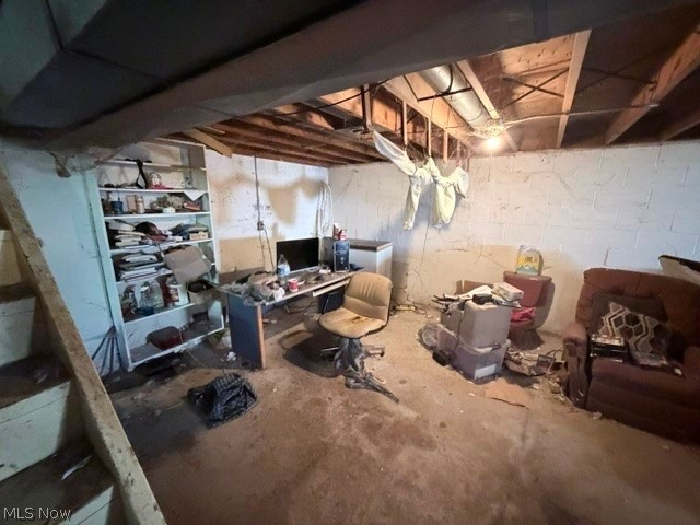 673 Rhoda Avenue Youngstown OH 44509