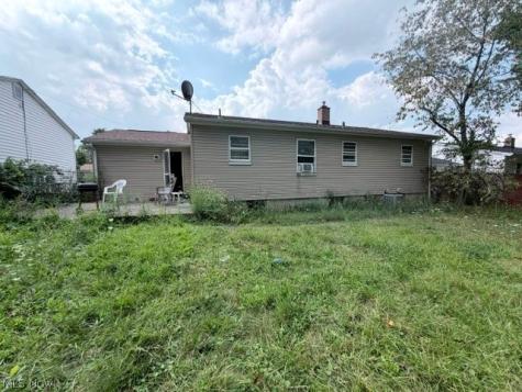 673 Rhoda Avenue Youngstown OH 44509