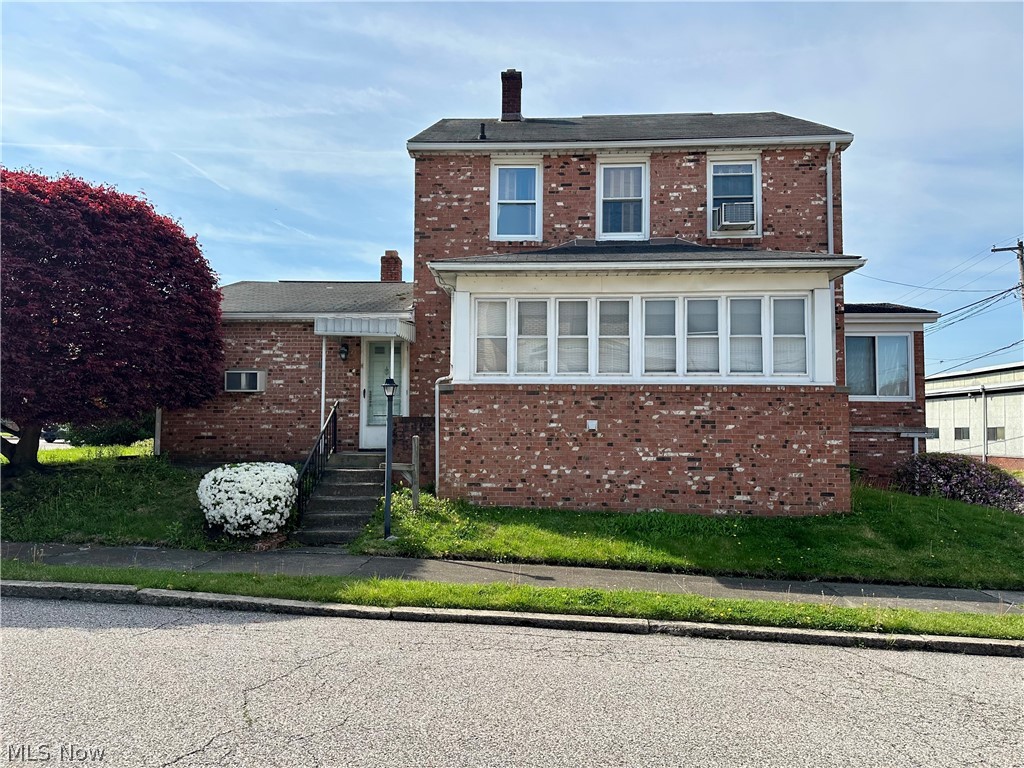 2023 Commerce Street Wellsburg WV 26070