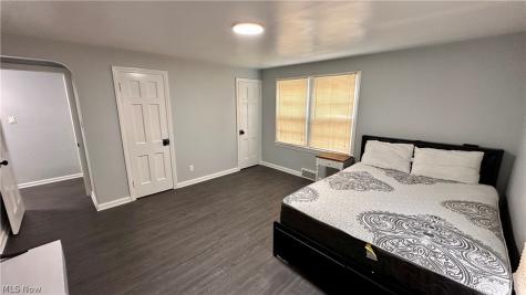 3700 Blanche Avenue Cleveland Heights OH 44118