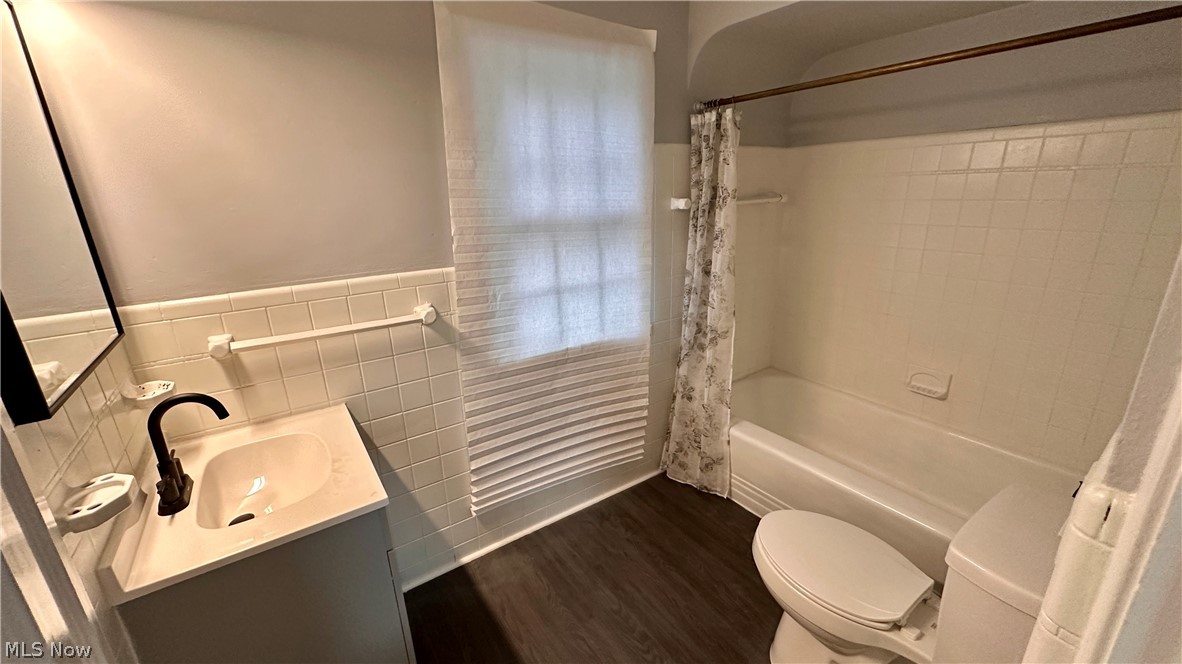 3700 Blanche Avenue Cleveland Heights OH 44118
