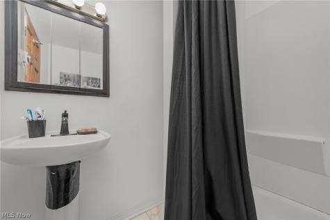 3344 W 120th Street Cleveland OH 44111