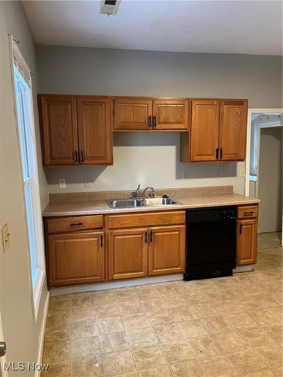 2053 W 95th Street Cleveland OH 44102