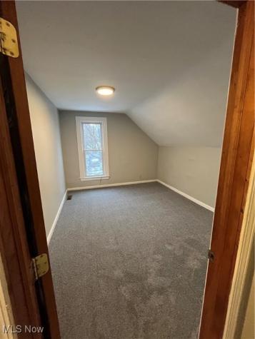 2053 W 95th Street Cleveland OH 44102