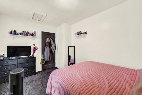 4225 W 50th Street Cleveland OH 44144