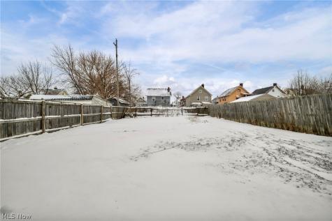 4225 W 50th Street Cleveland OH 44144