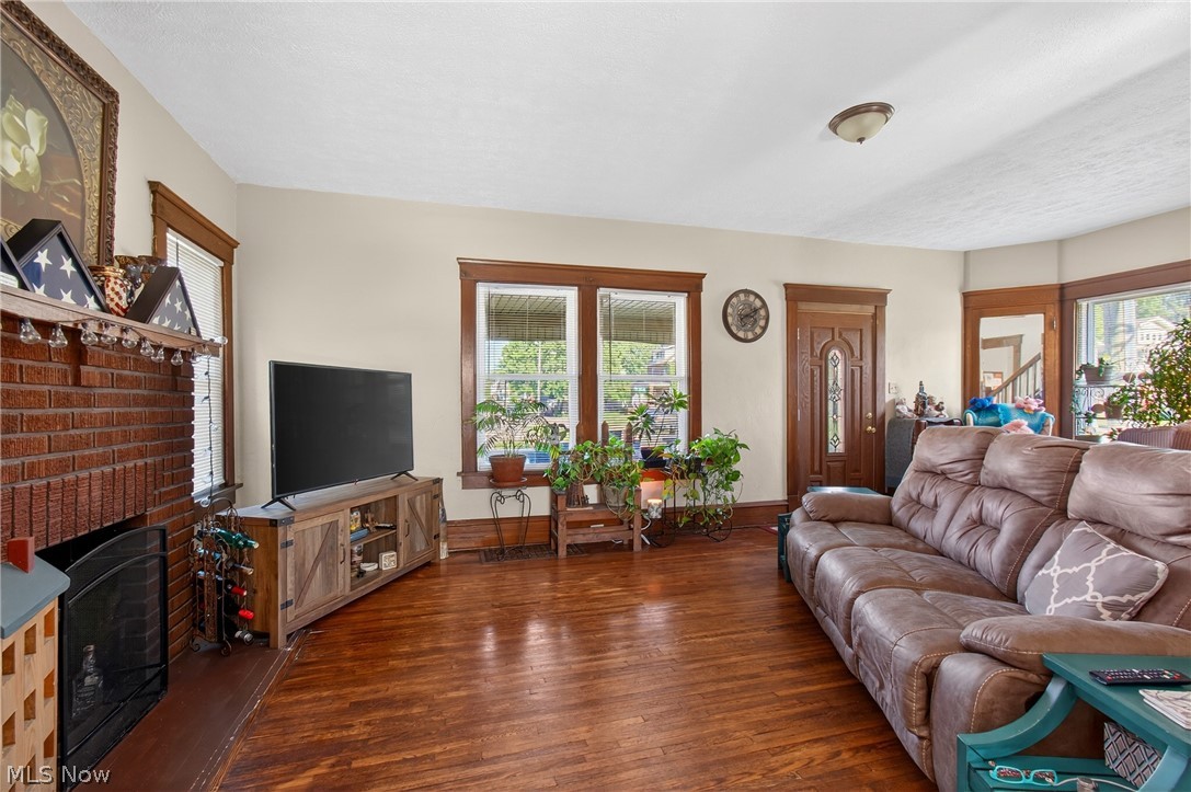 140 Smith Avenue NW Canton OH 44708