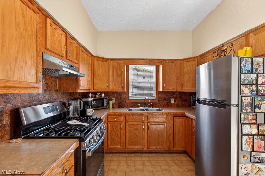 140 Smith Avenue NW Canton OH 44708