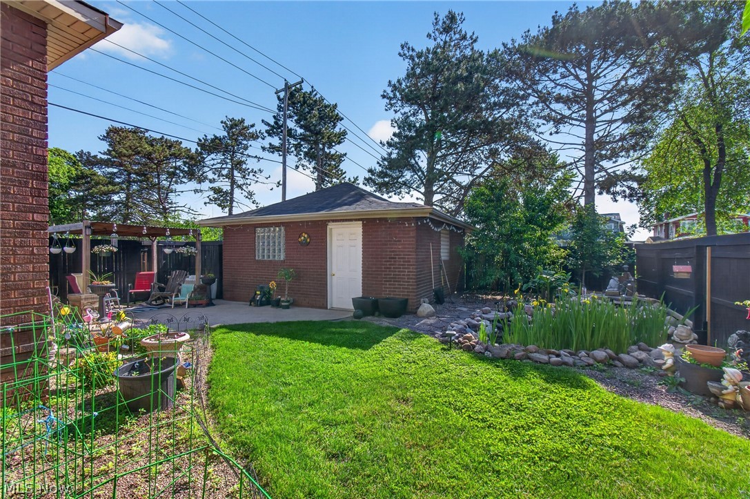 140 Smith Avenue NW Canton OH 44708