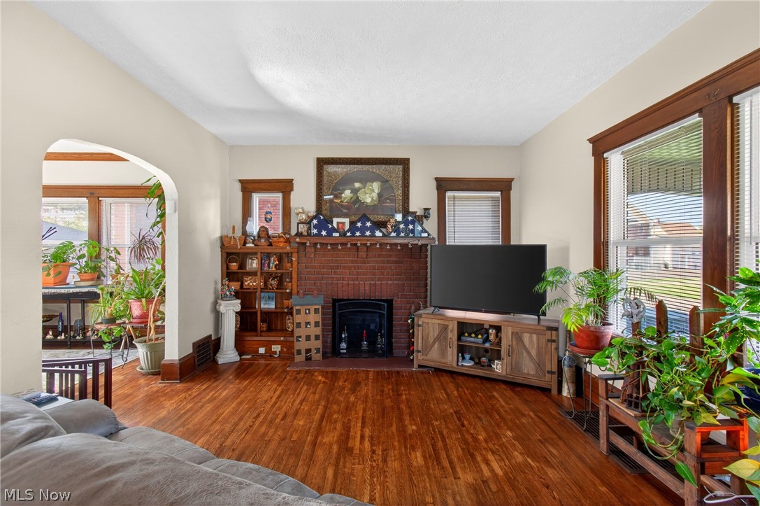 140 Smith Avenue NW Canton OH 44708