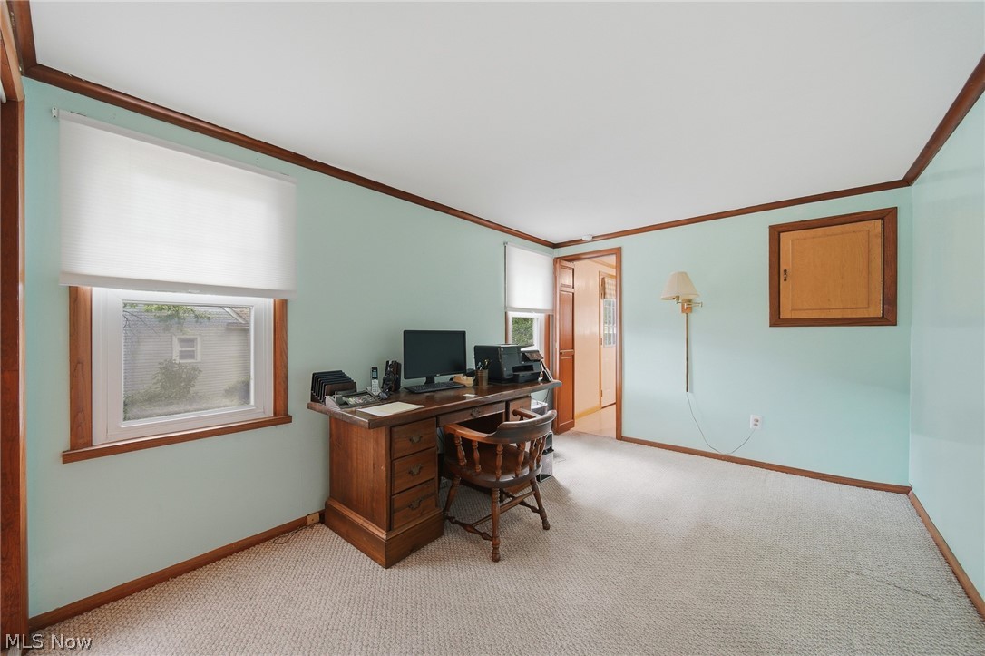 41 8th Street Barberton OH 44203