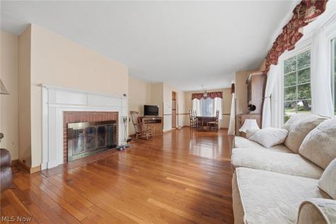 41 8th Street Barberton OH 44203