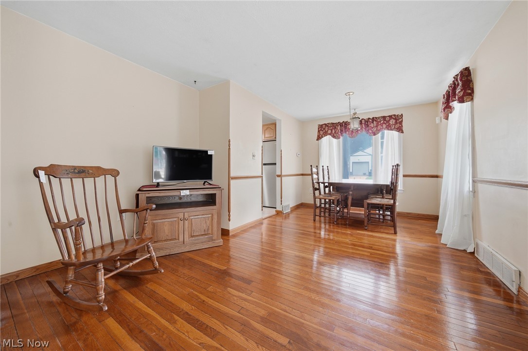 41 8th Street Barberton OH 44203