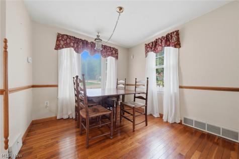 41 8th Street Barberton OH 44203