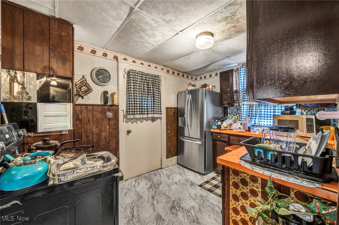 9700 Hilgert Drive Cleveland OH 44104