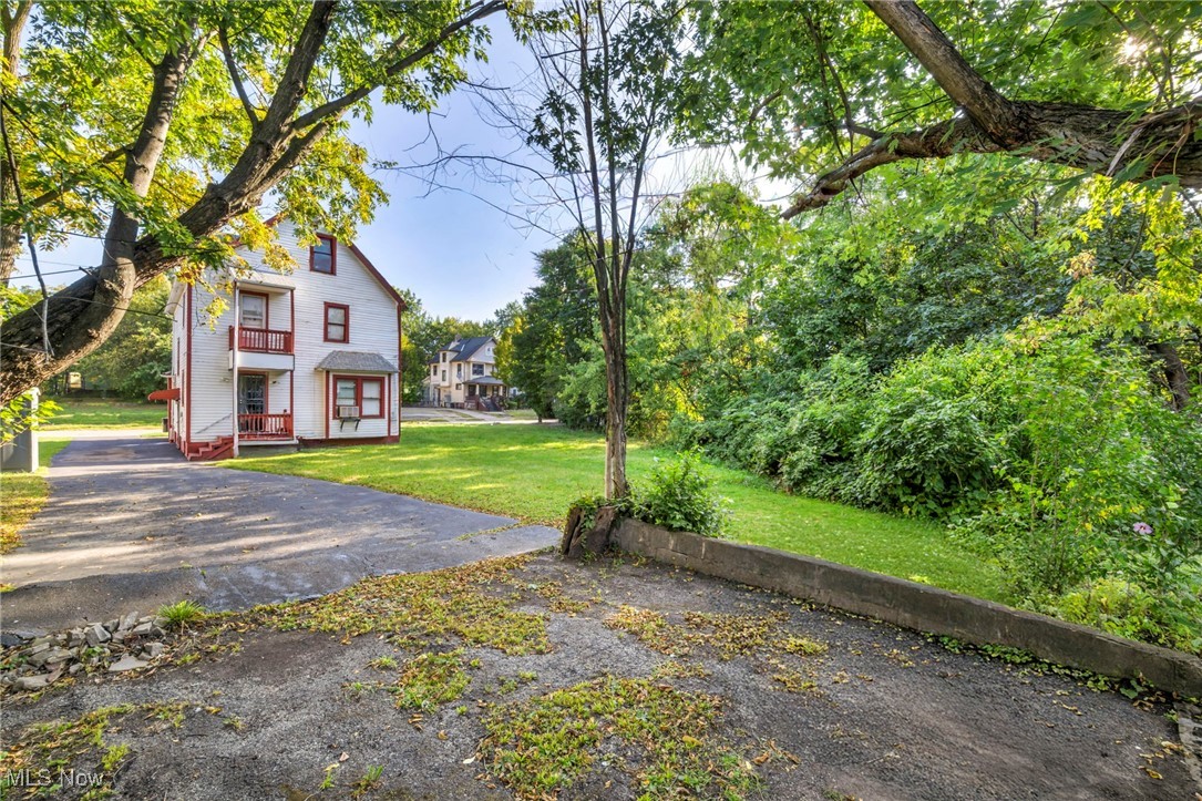 9700 Hilgert Drive Cleveland OH 44104