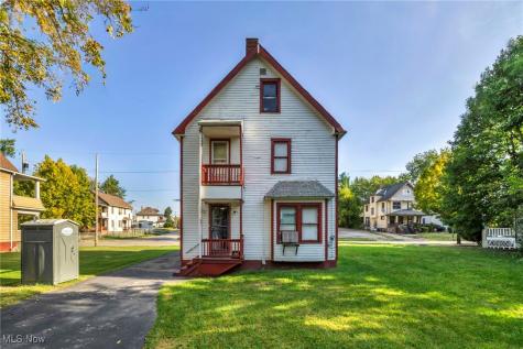 9700 Hilgert Drive Cleveland OH 44104