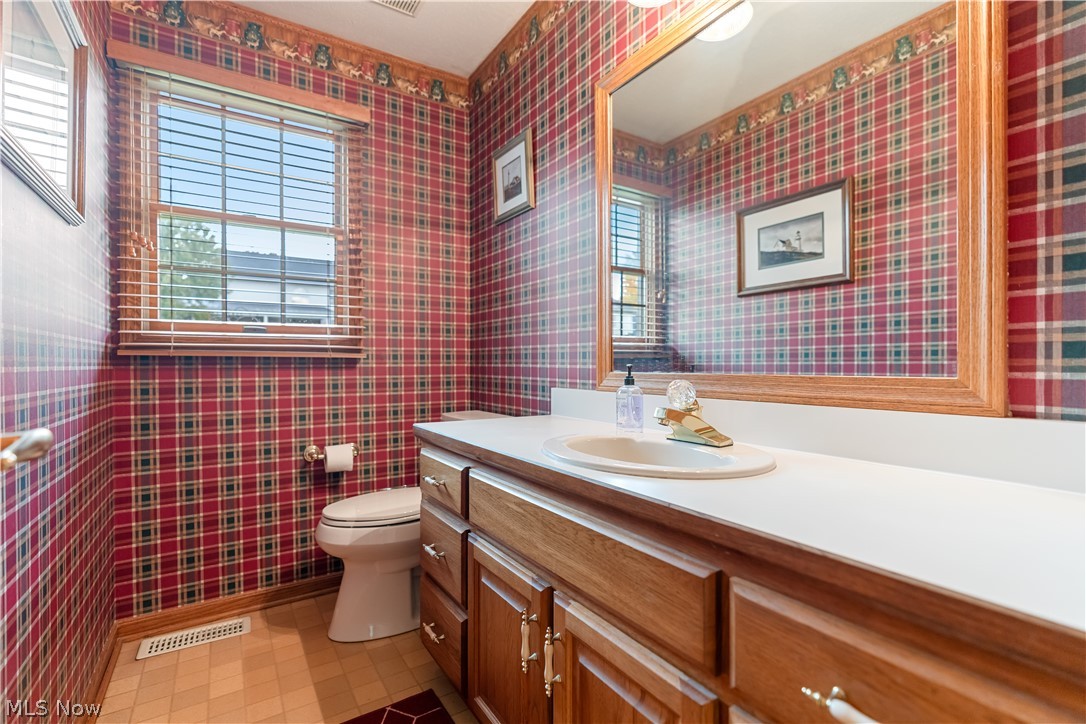 6913 Salerno Street NW Canton OH 44718