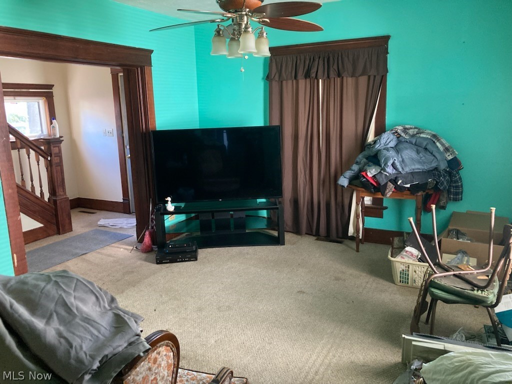 134 8th Street NE New Philadelphia OH 44663